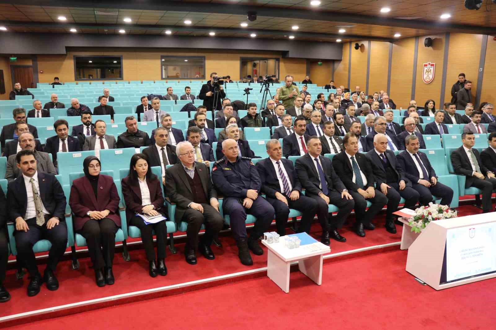 Yılan hikayesinde sona yaklaşıldı: Sonbahardan önce bitmesi hedefleniyor
