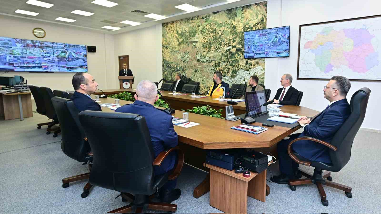 Yılbaşı gecesi alınan tedbirler GAMER’de takip edildi
