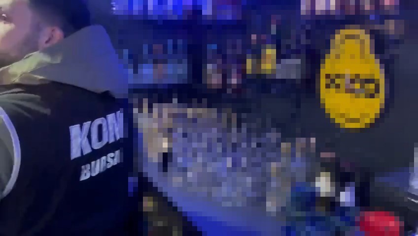 Yılbaşı öncesi, Bursa polisinden eş zamanlı sahte alkol denetimi
