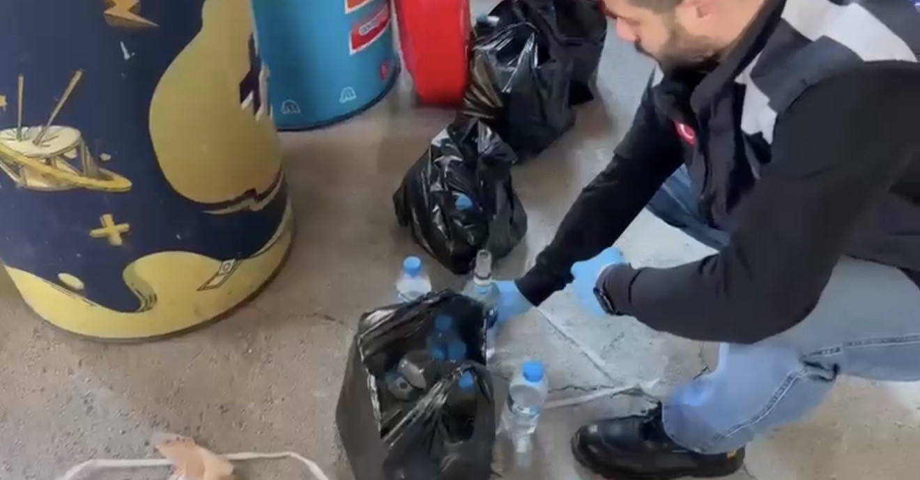 Yılbaşı öncesi sahte alkollü içki ele geçirildi
