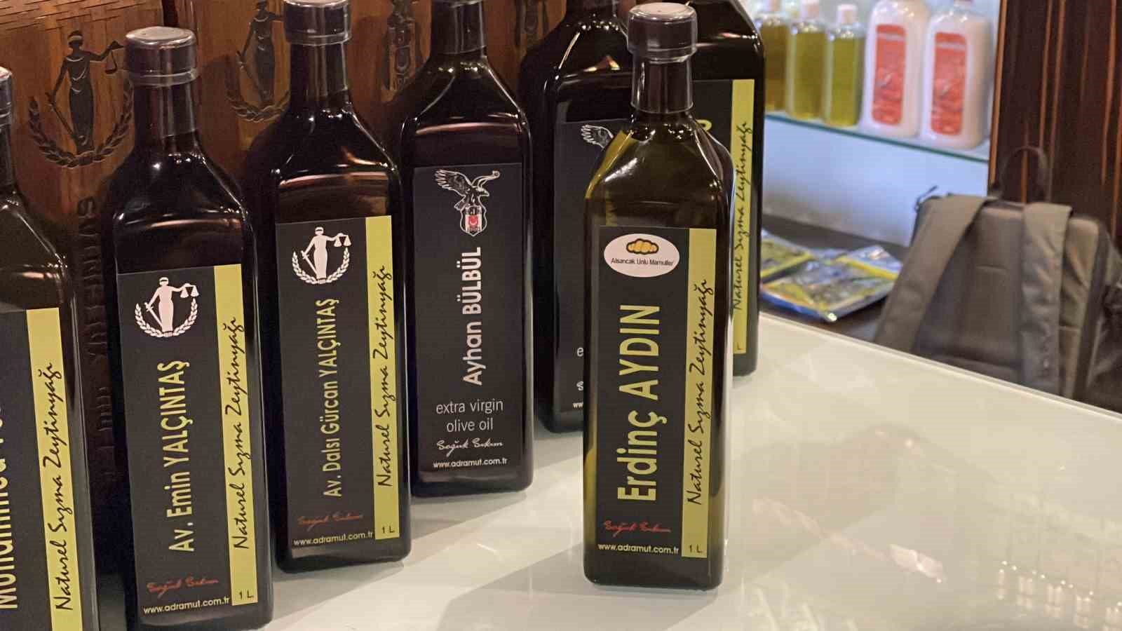 Yılbaşında en doğal hediye: Kişiye özel zeytinyağı
