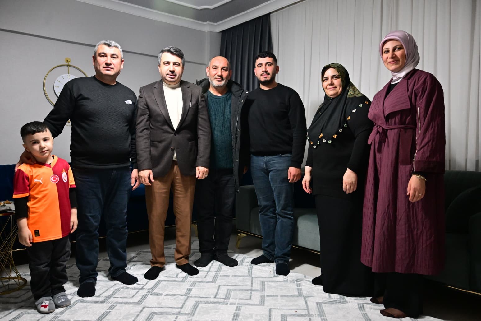 Yıldırım Belediye Başkanı Yılmaz, iftarda şehit er Samet Çaldır’ın ailesine misafir oldu
