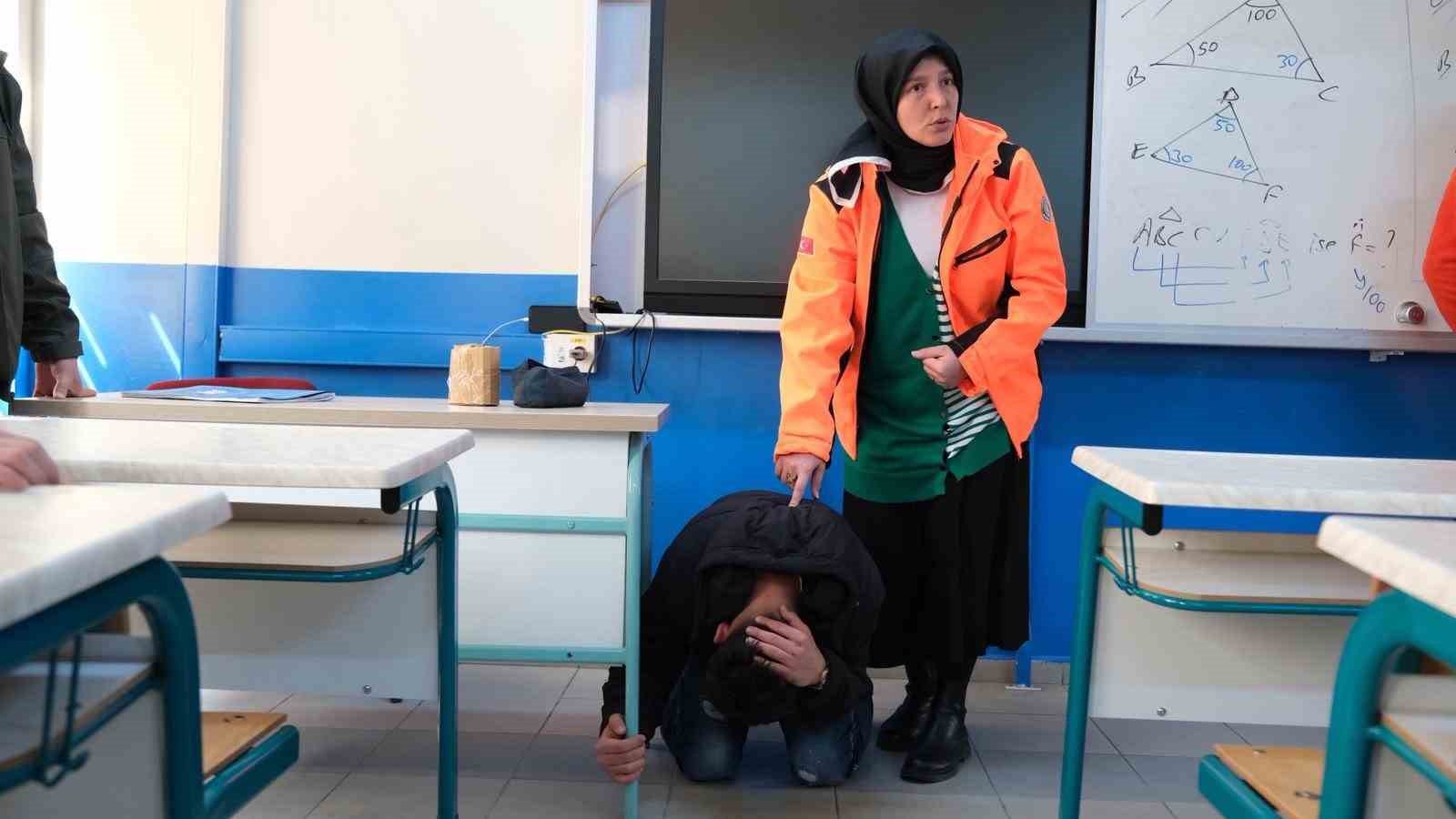 Yıldırım Belediyesi’nden nefes kesen tatbikat
