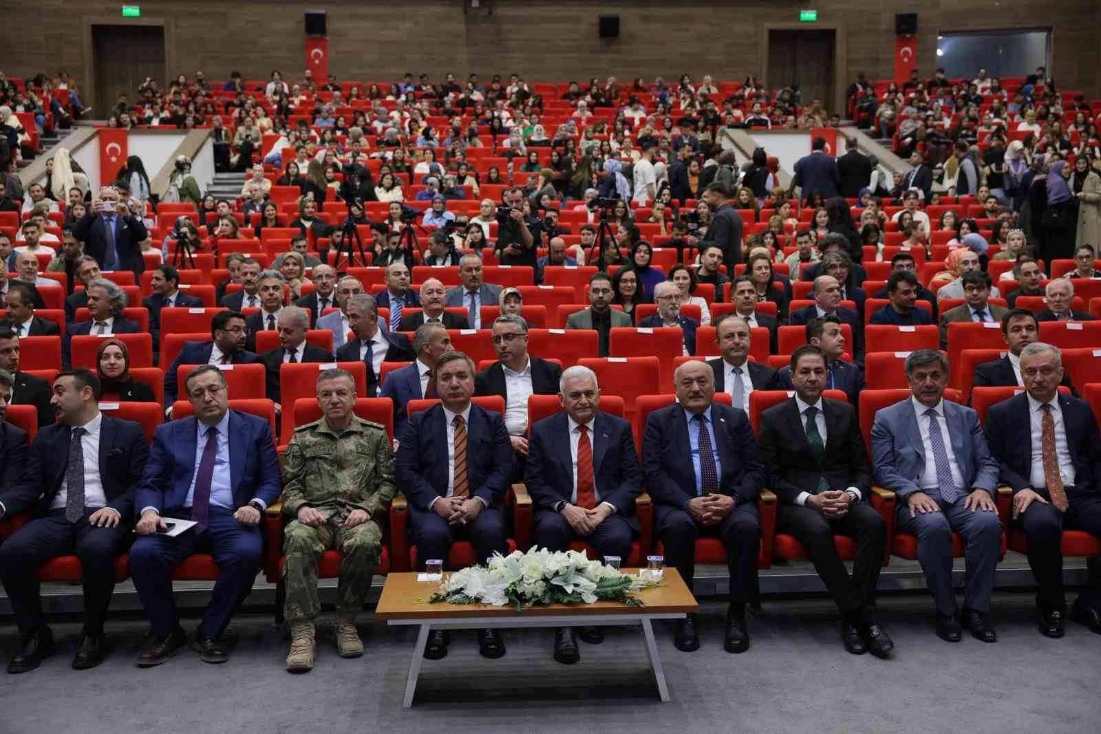 Yıldırım: "Sınır güvenliği kadar iç birlik de önemli"
