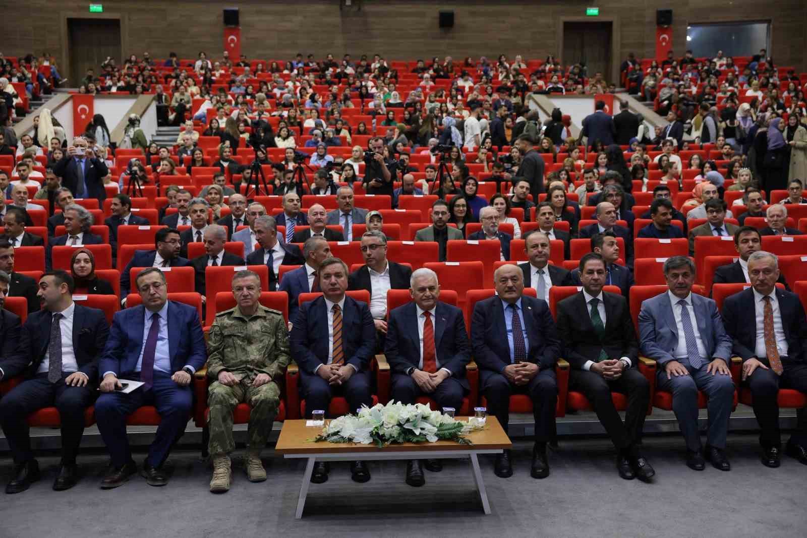 Yıldırım: "Sınır güvenliği kadar iç birlik de önemli"
