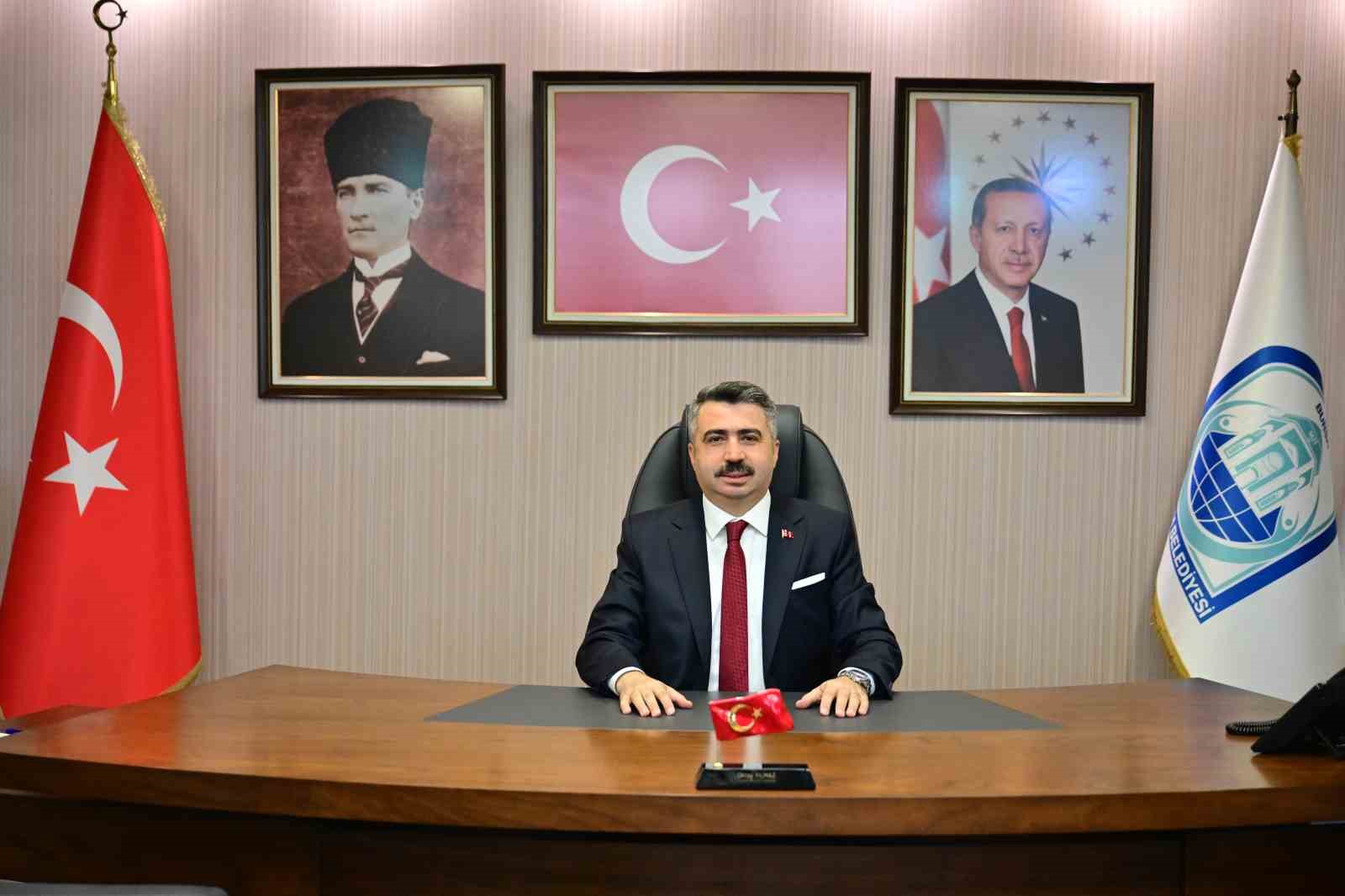 Yıldırım’da büyüklere vefa
Yıldırım’da büyüklere vefa