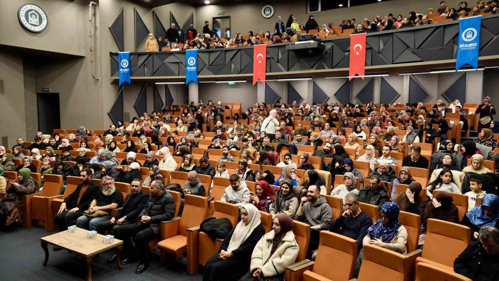 Yıldırım’da İmam-ı Azam Ebu Hanife oyununa yoğun ilgi
