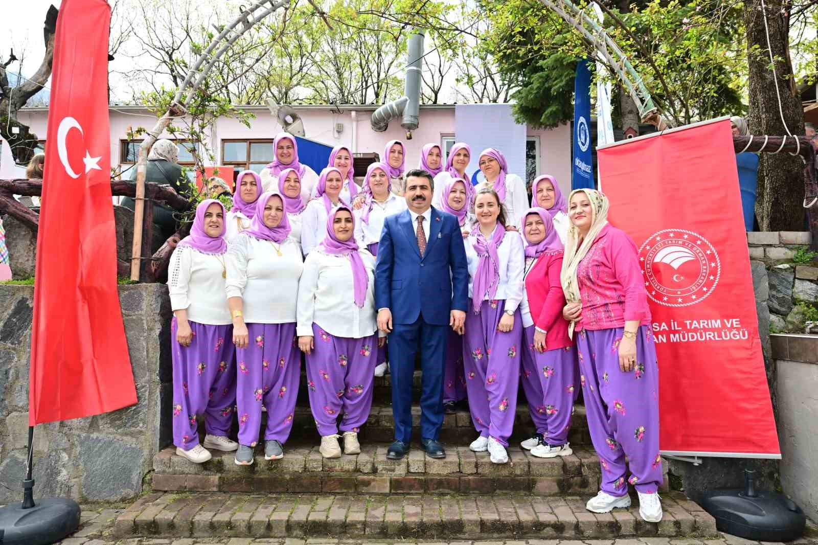 Yıldırım’da kadınlara tam destek
Yıldırım’da kadınlara tam destek