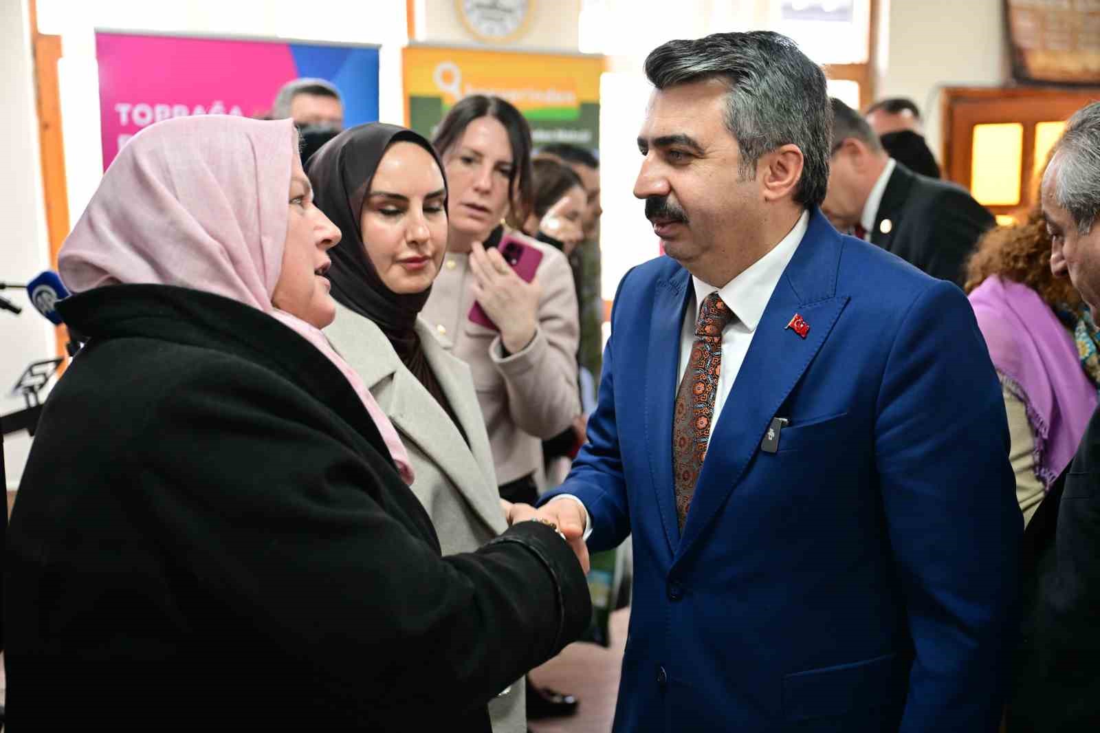 Yıldırım’da kadınlara tam destek
Yıldırım’da kadınlara tam destek