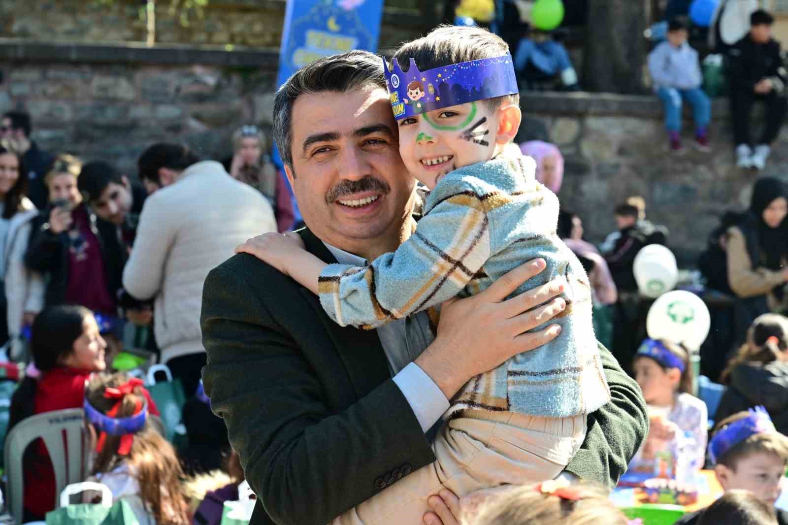 Yıldırım’da miniklerin tekne orucu heyecanı
