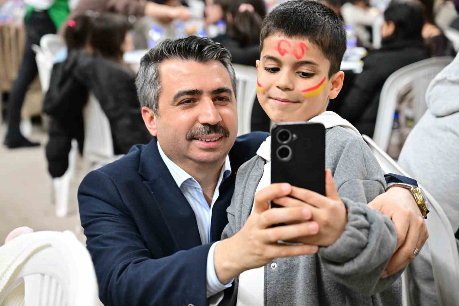 Yıldırım’da şefkat iftarı
