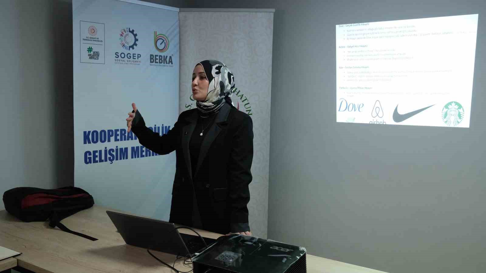 Yıldırım’dan kadınlara e-ticaret eğitimi
Yıldırım’dan kadınlara e-ticaret eğitimi