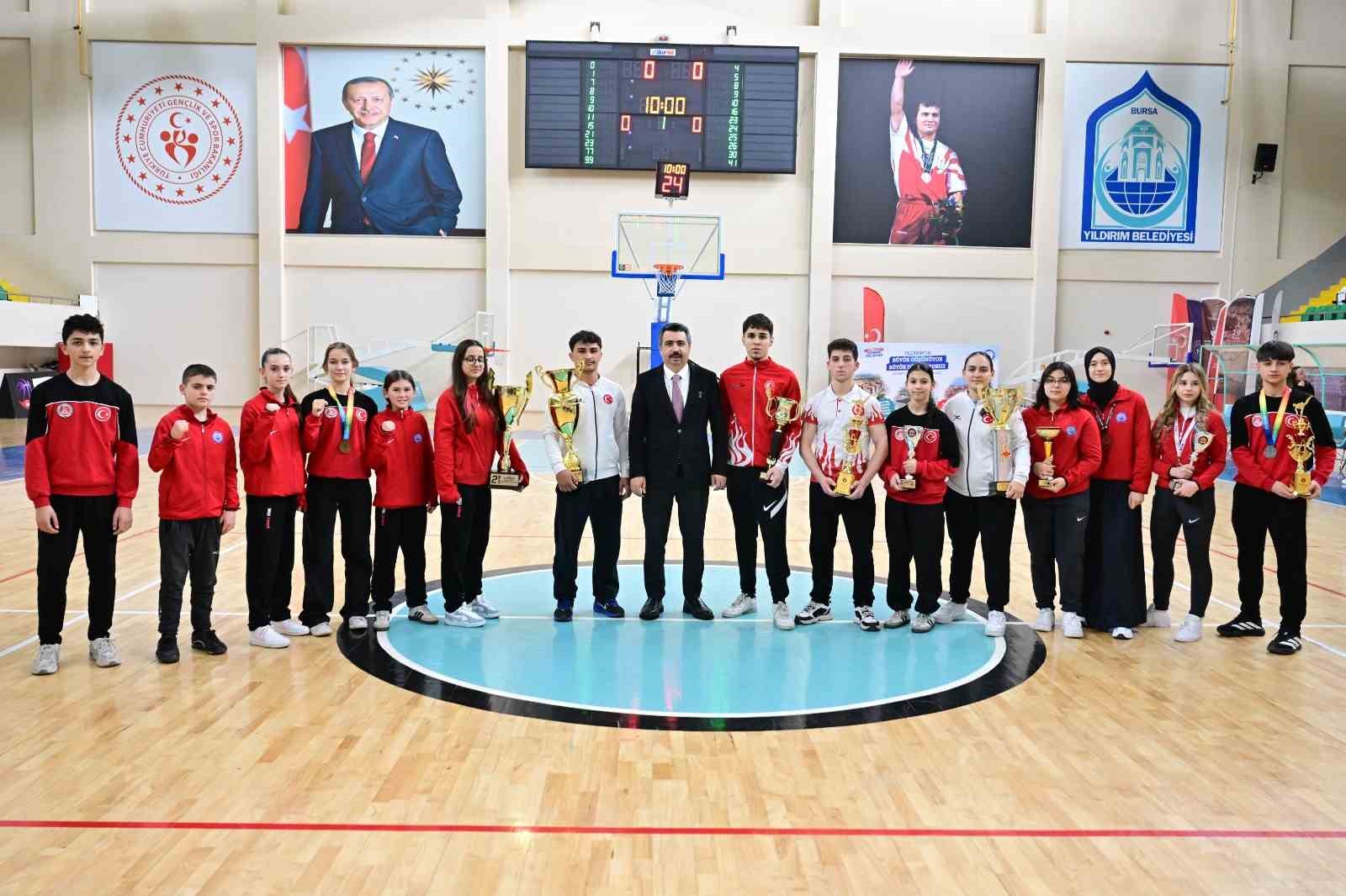 Yıldırım’ın milli gururları
Yıldırım’ın milli gururları