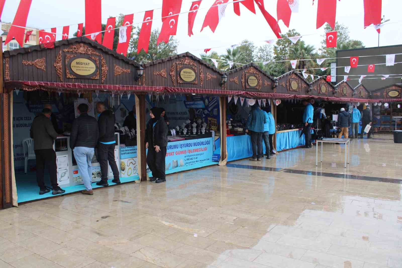 Yılın ilk fuarı Aydın’da kapılarını açtı
Yılın ilk fuarı Aydın’da kapılarını açtı