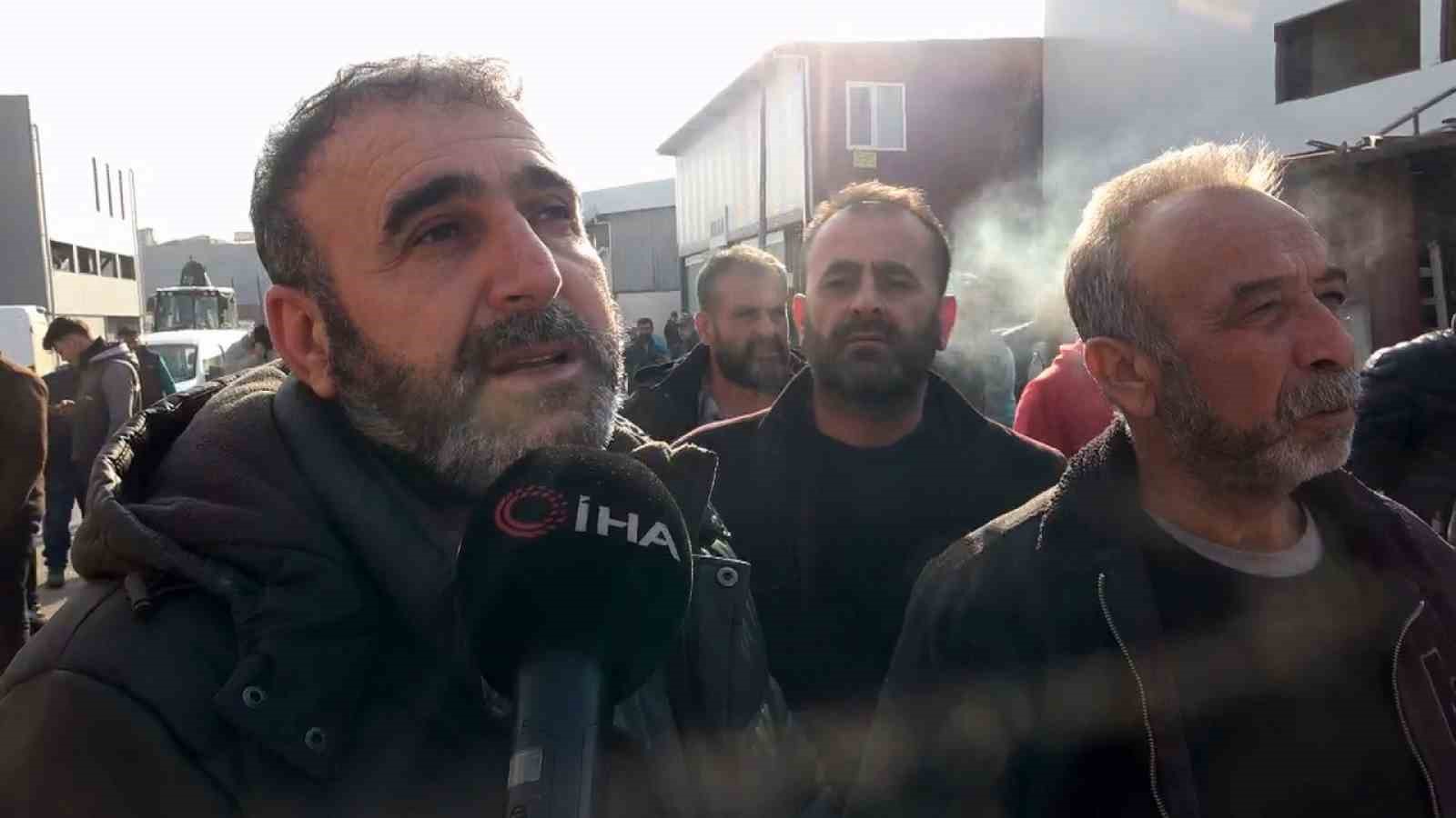 Yıllarca verdiği emekler alev alev yanan esnaf, ’ciğerimiz yandı’ diyerek duygularını dile getirdi
