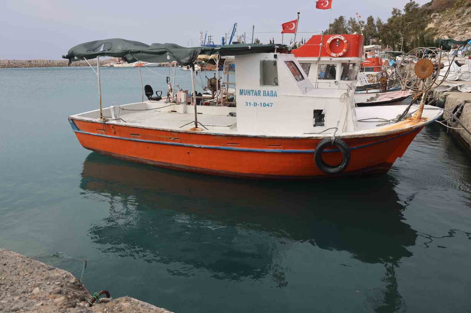 Yılların kaptanından amatör balıkçılara ’fırtınada denize açılmayın’ çağrısı
