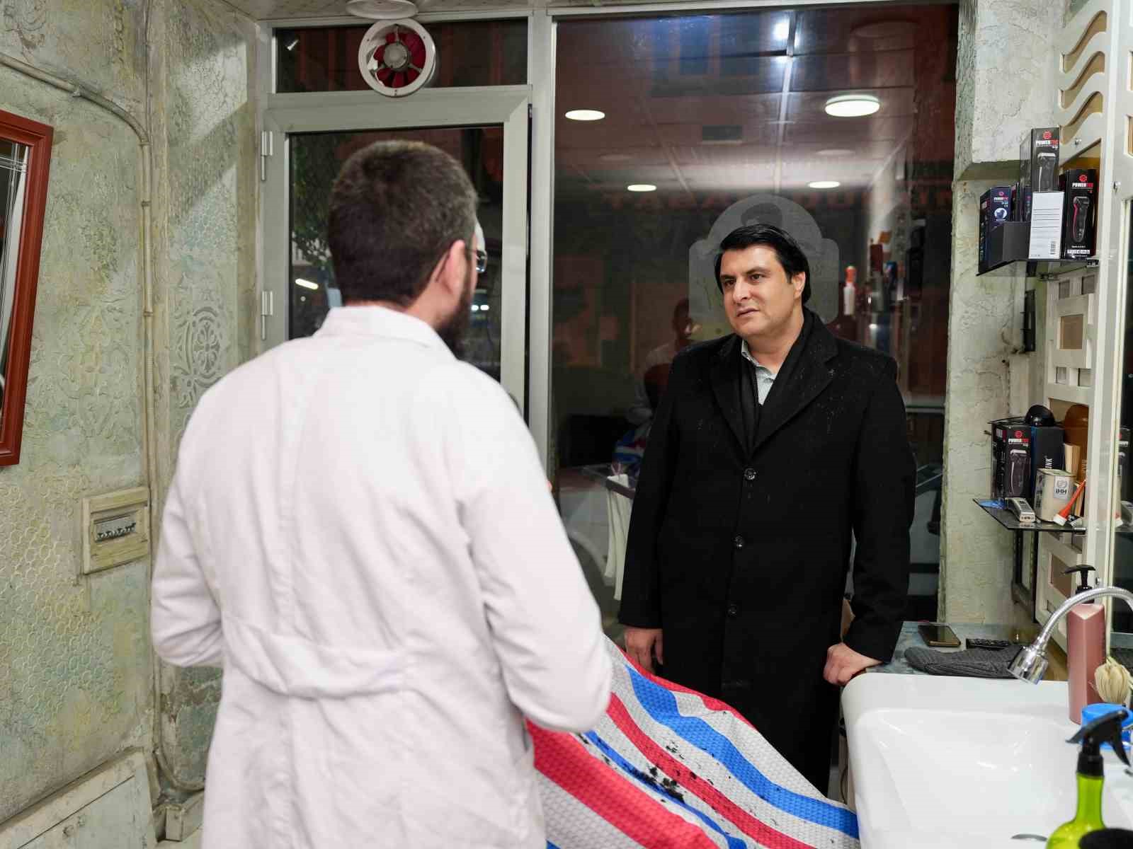 Yılmaz, tarihi mahallelerde esnaf ve vatandaşlarla buluştu
Yılmaz, tarihi mahallelerde esnaf ve vatandaşlarla buluştu