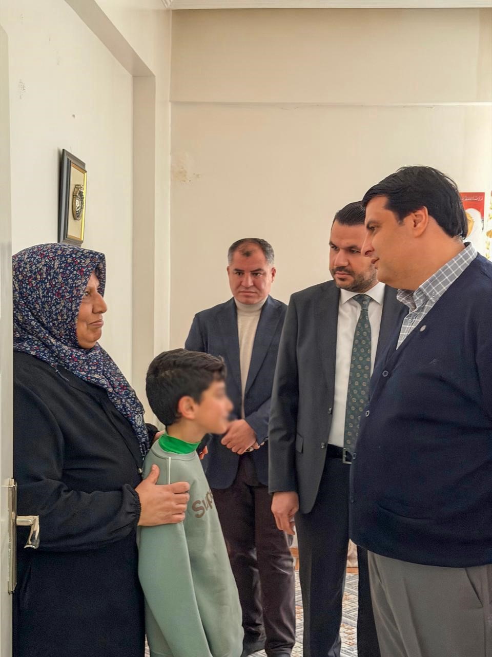 Yılmaz’dan çocuklara moral ziyareti
