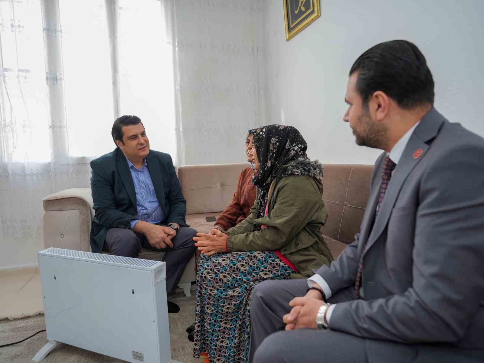 Yılmaz’dan evi yenilenen Beyazkurt ailesine ziyaret
