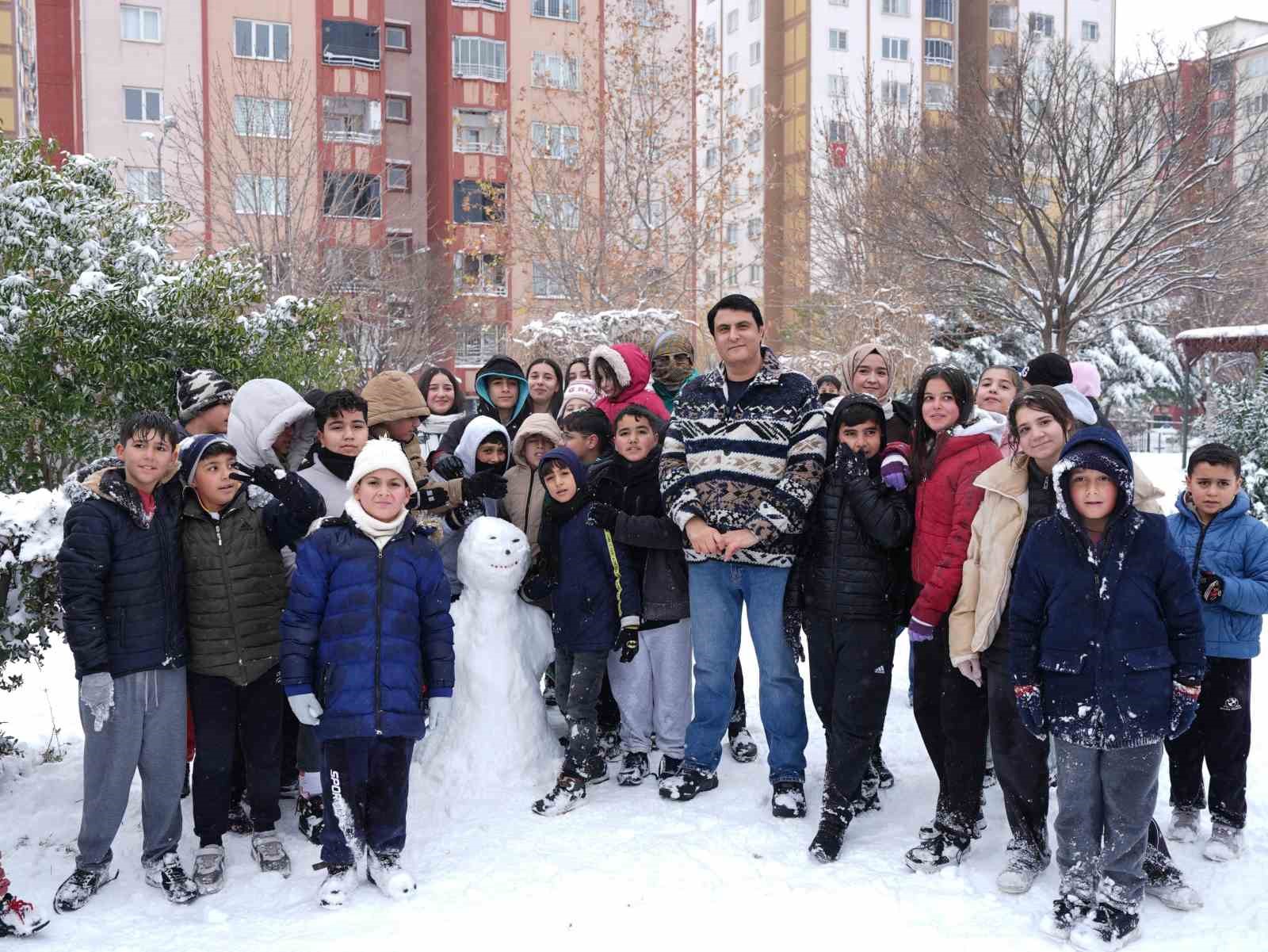 Yılmaz’dan yeni yıl mesajı
