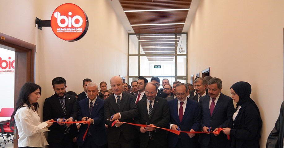 YÖK Başkanı Özvar, Erzurum Teknik Üniversitesi Bilim İletişimi Ofisi’nin açılışını gerçekleştirdi
