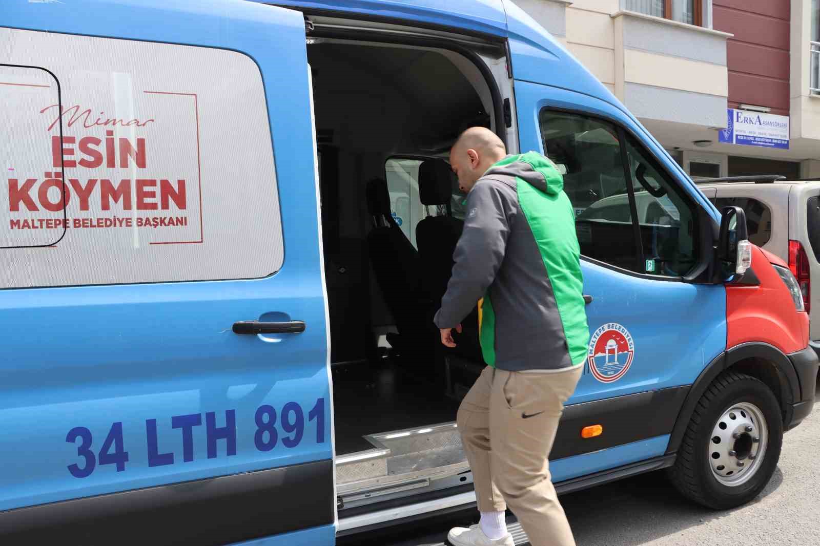 "Yol Arkadaşım Maltepe"nin 2 yeni rotası hizmete başladı
