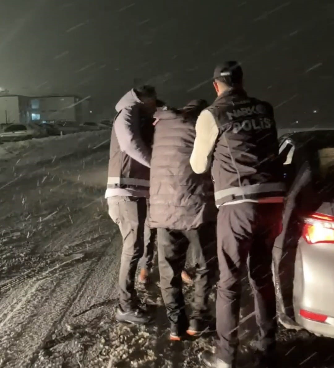Yozgat’ta 23 yıl kesinleşmiş cezası bulunan uyuşturucu taciri yakalandı
