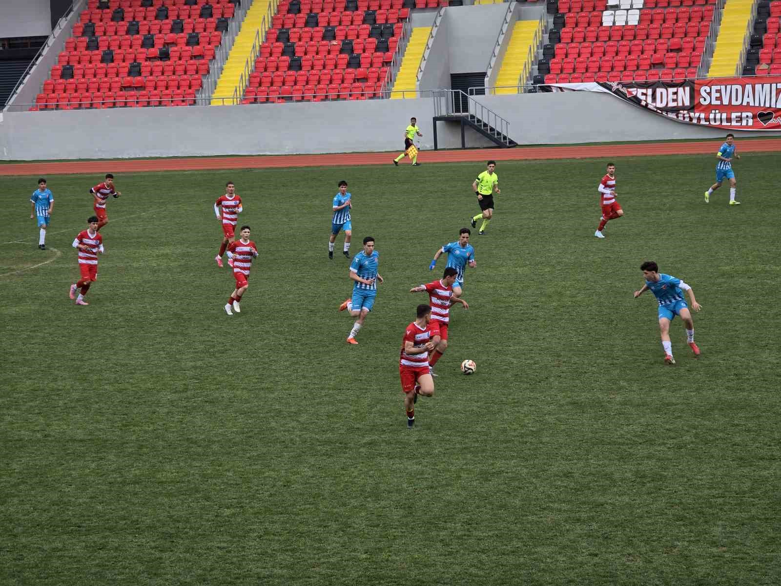 Yozgat’ta 288 sporcunun katıldığı Okul Sporları Futbol Müsabakaları tamamlandı
