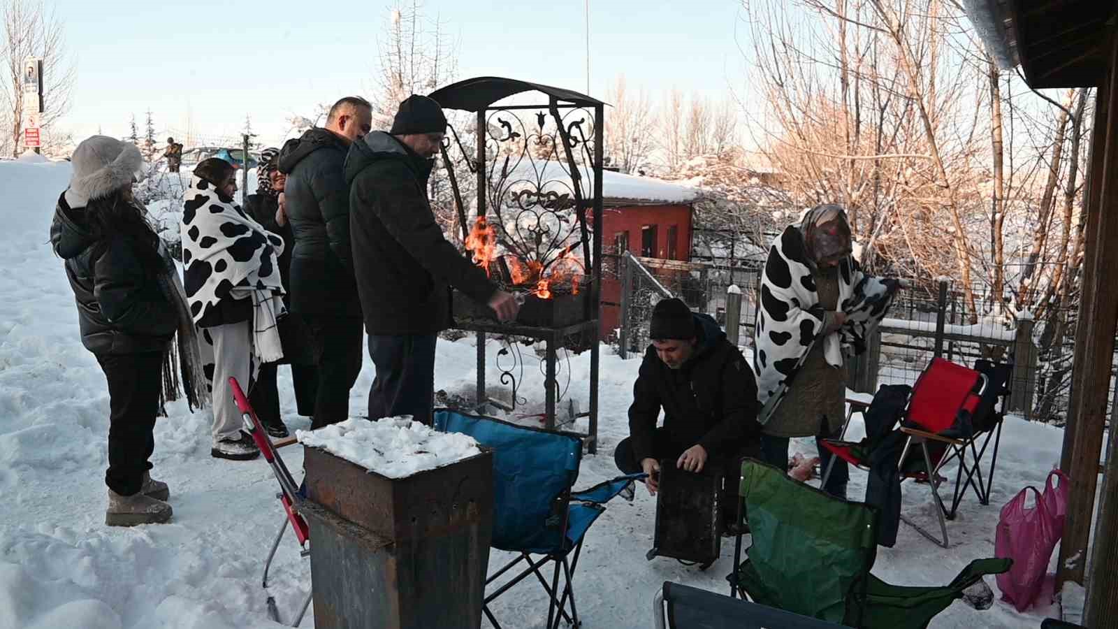 Yozgat’ta kar sonrası vatandaşlar Türkiye’nin ilk milli parkına akın etti
