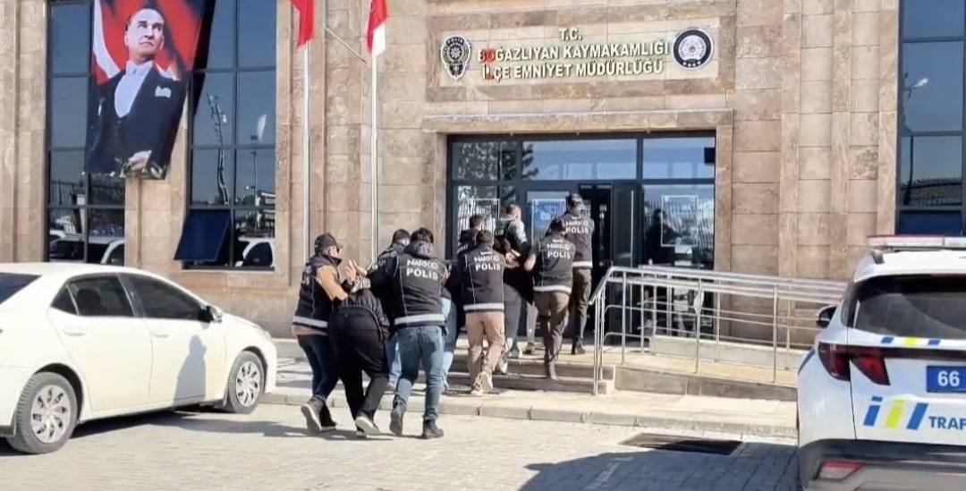 Yozgat’ta uyuşturucu operasyonu: 3 gözaltı
