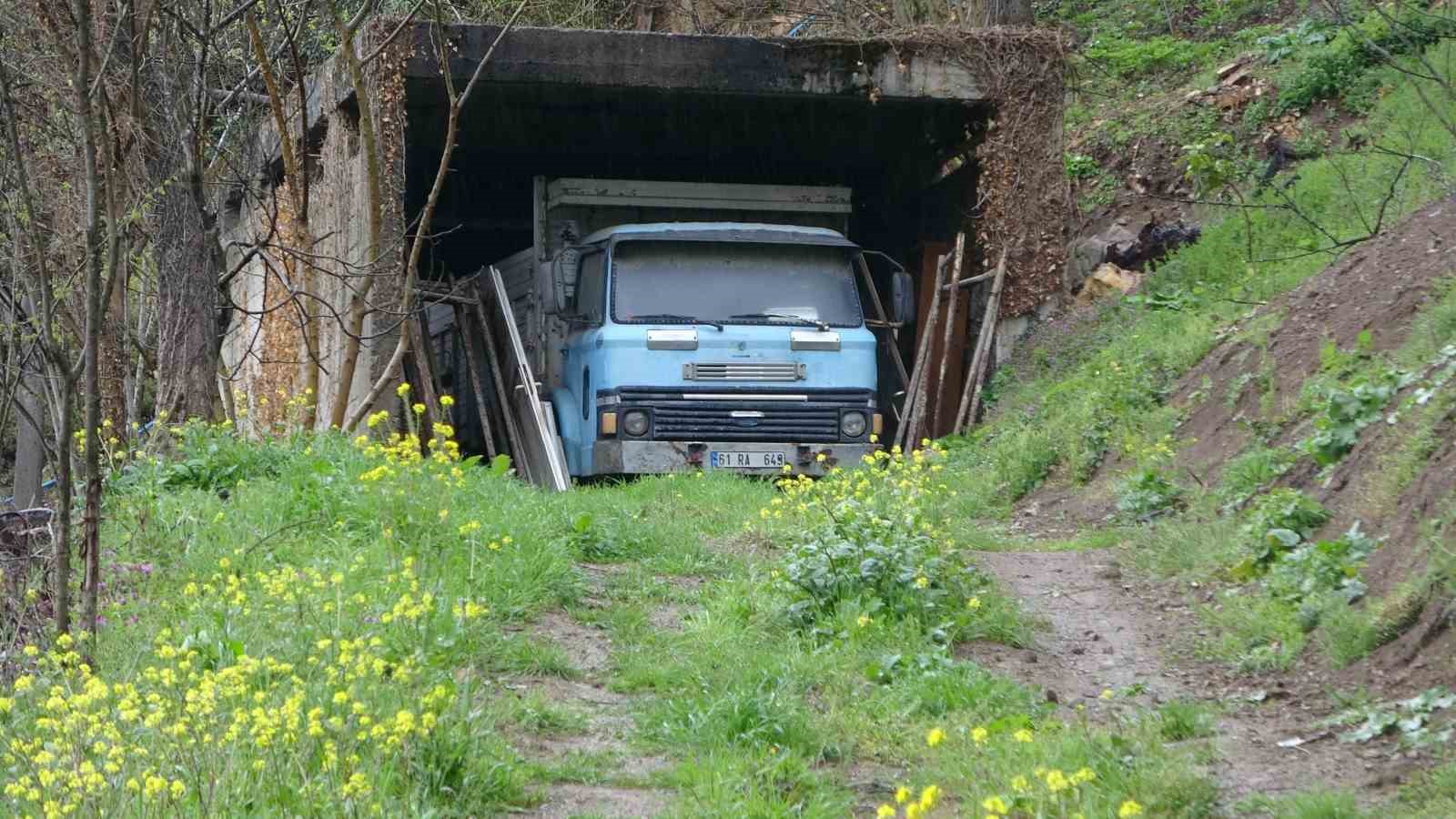 Yüksek fiyat verenler oldu ama o baba yadigarı diye satmıyor
