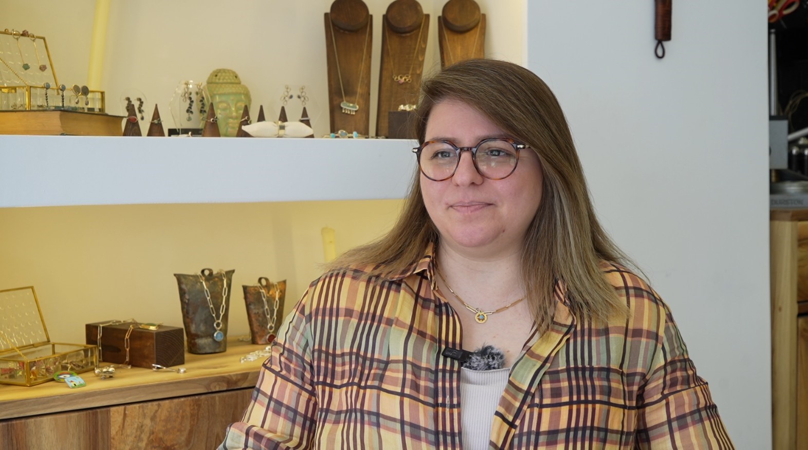 Yüksek mimarlığı bıraktı, sadekarlıkla yeni bir hayat kurdu
Yüksek mimarlığı bıraktı, sadekarlıkla yeni bir hayat kurdu