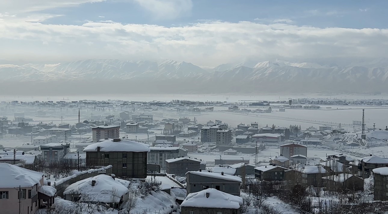 Yüksekova-Ankara uçak seferi iptal edildi
