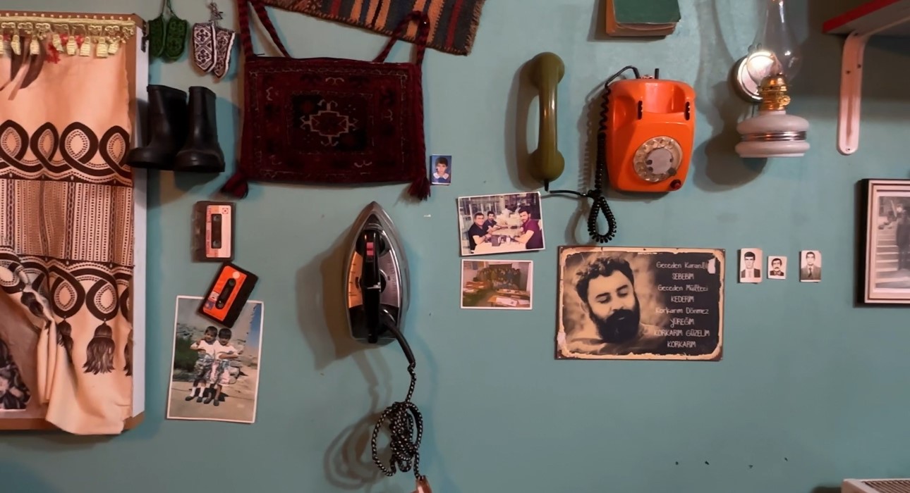 Yüksekova’da 90’lar temalı kafe geçmişle bugün arasında köprü kuruyor
