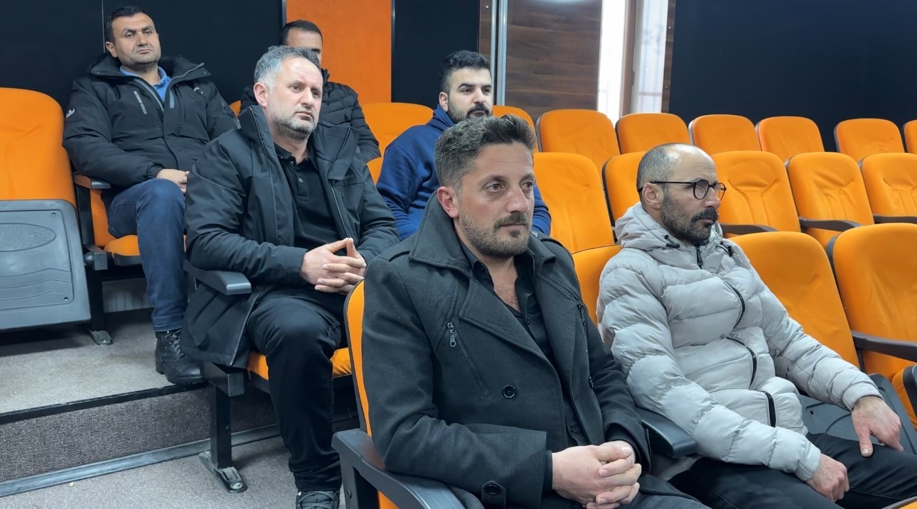 Yüksekova’da 98 yetiştiriciye "sürü yönetimi" eğitimi verildi
