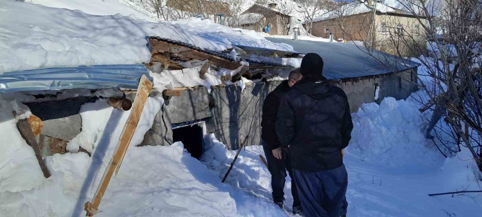 Yüksekova’da çığ yaraları sarılıyor:

