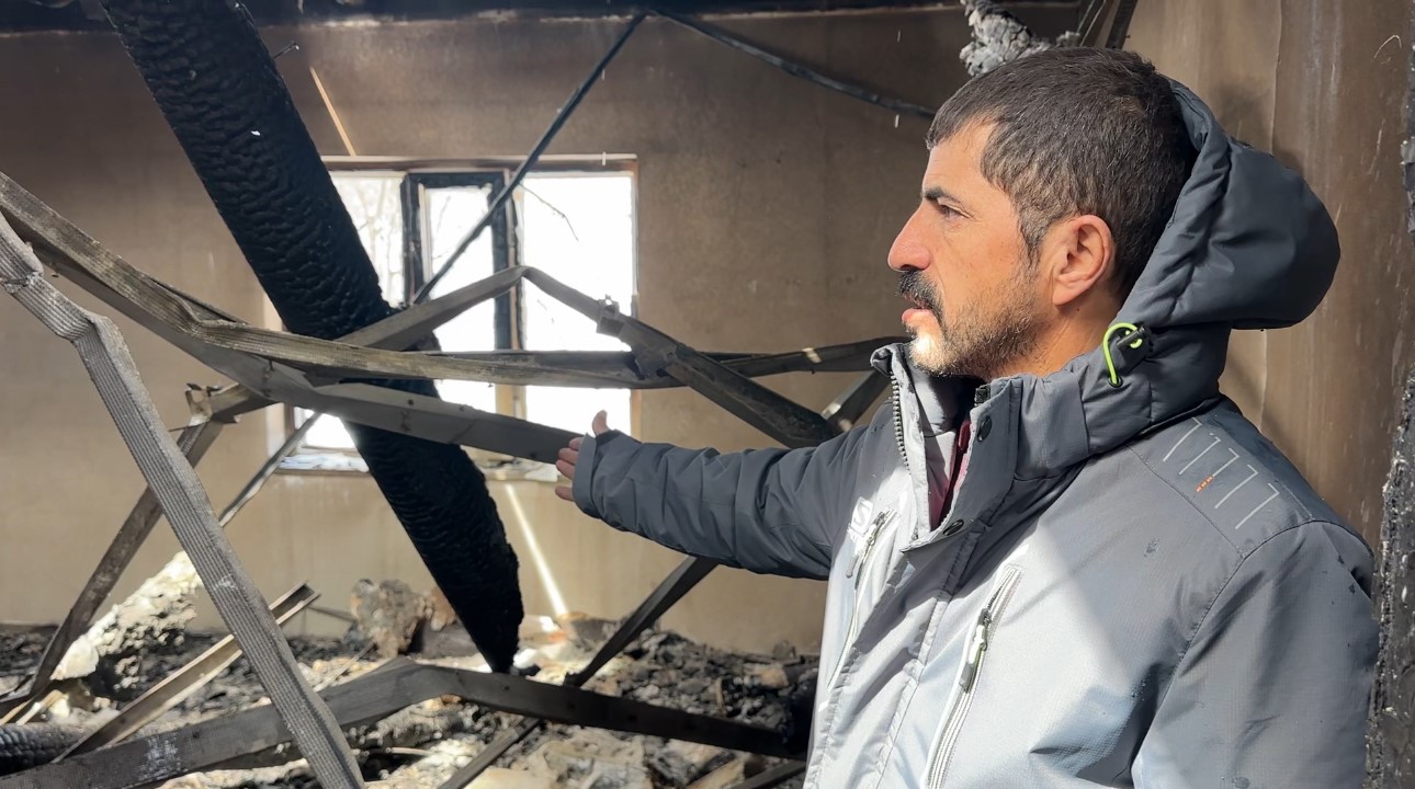 Yüksekova’da çıkan yangında bir ev kullanılamaz hale geldi
