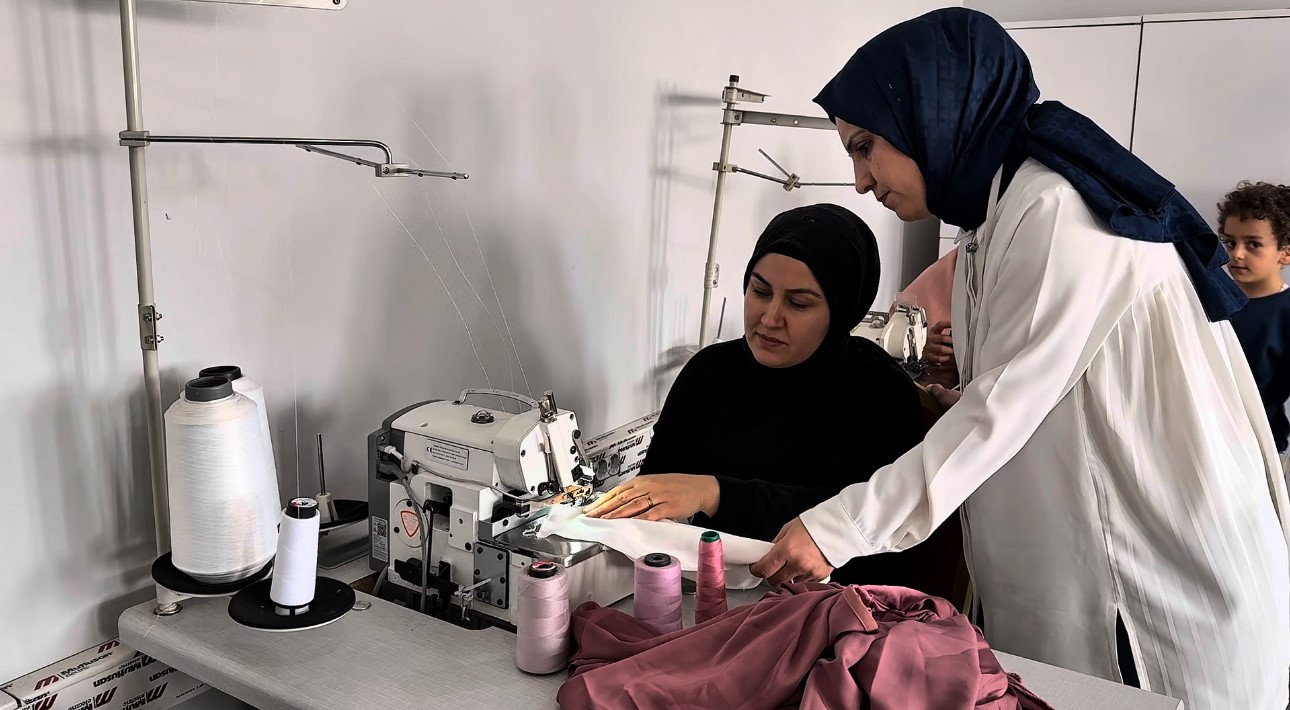 Yüksekova’da kadınlar dikiş-nakış kursuyla hem meslek ediniyor hem sosyalleşiyor
