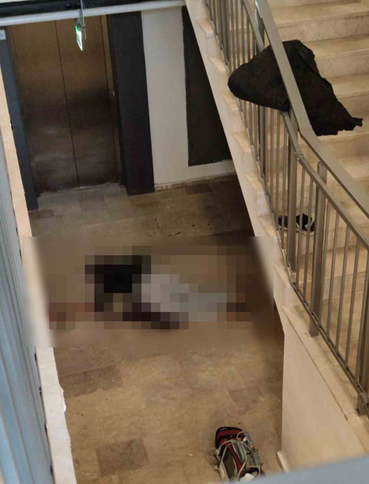 Yüksekten düşen şahıs hayatını kaybetti
