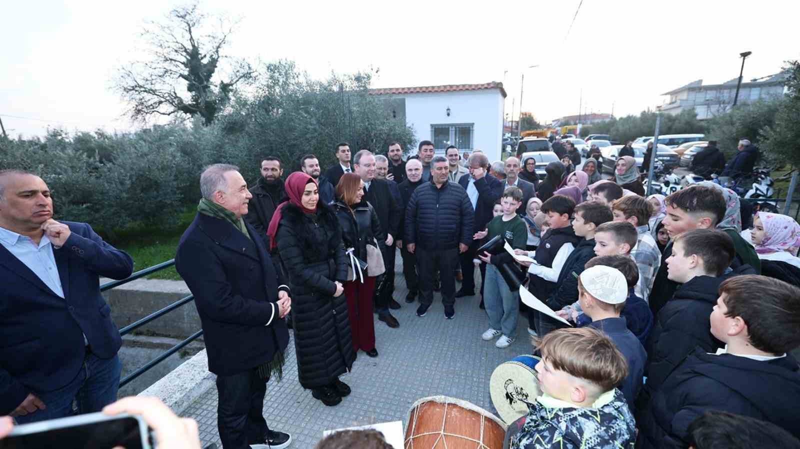 Yunanistan’a gönül sofrası
