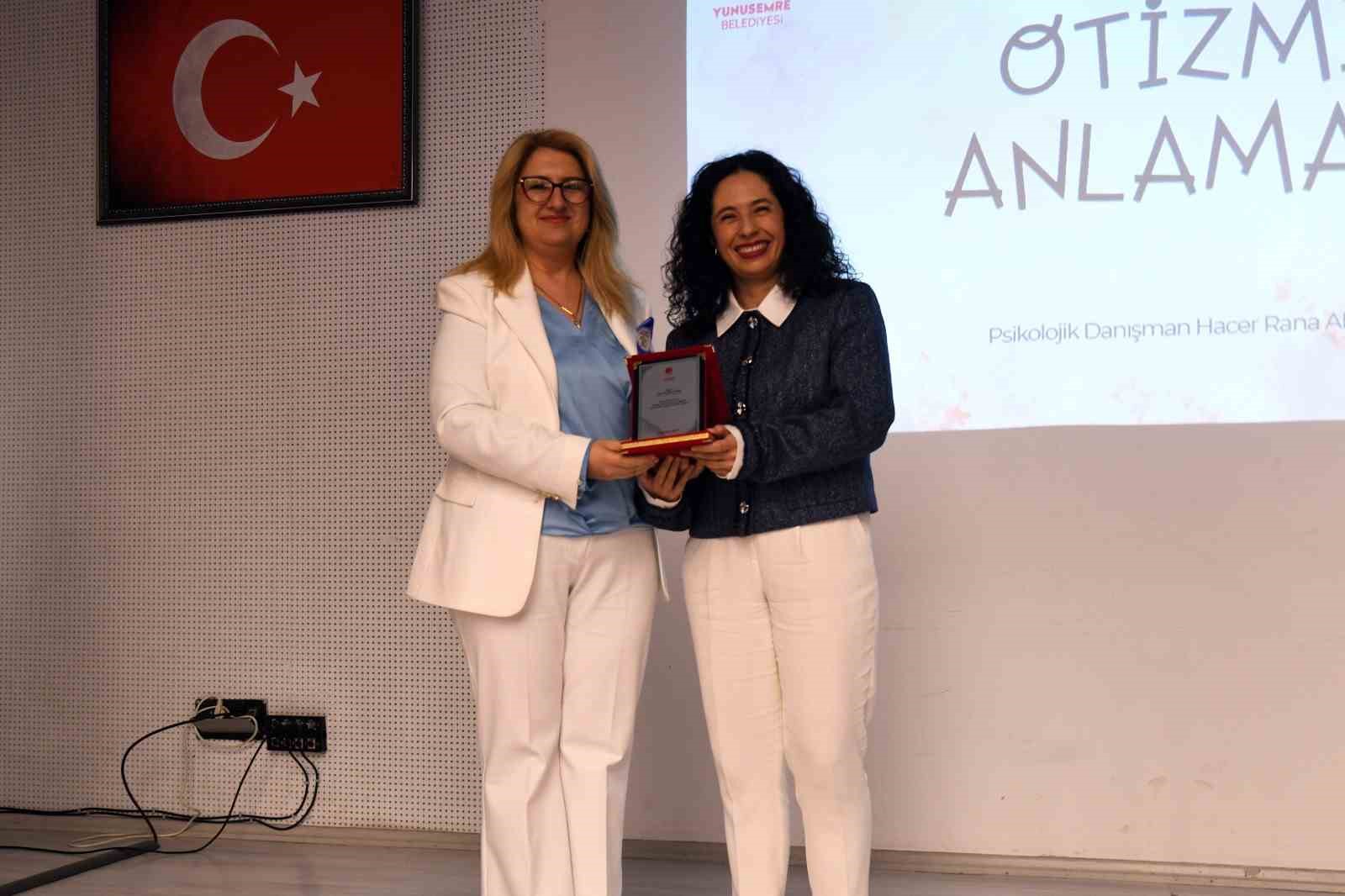 Yunusemre Belediyesinden Otizm Farkındalık Gününde anlamlı etkinlik
