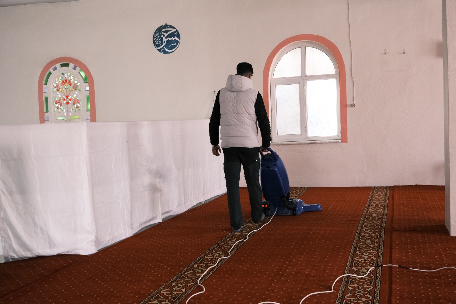 Yunusemre’de ibadethaneler ramazana hazırlanıyor
