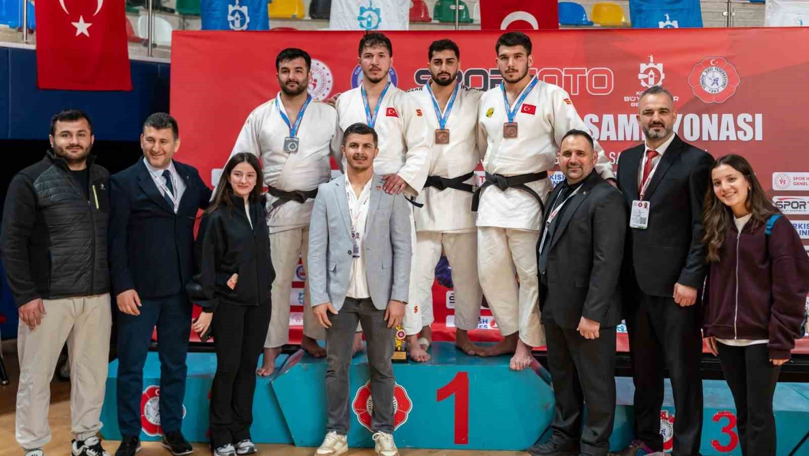 Yunusemreli judoculardan 2 önemli madalya
