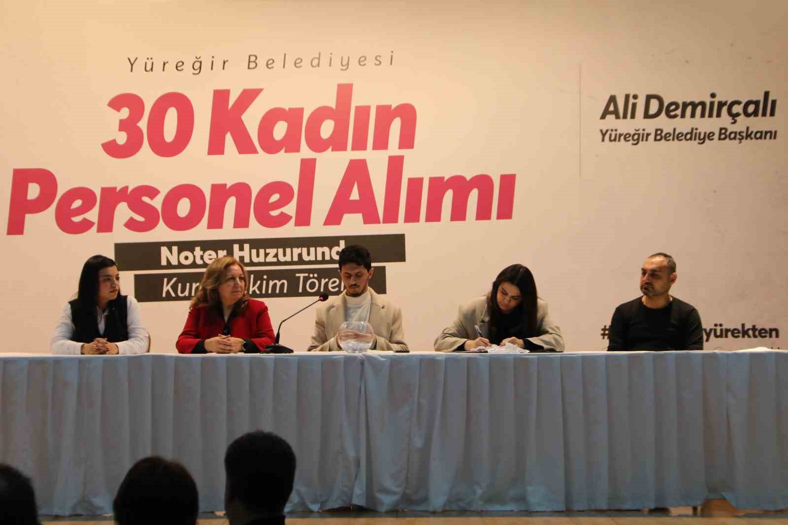 Yüreğir Belediyesi’nden kadın istihdamına destek
