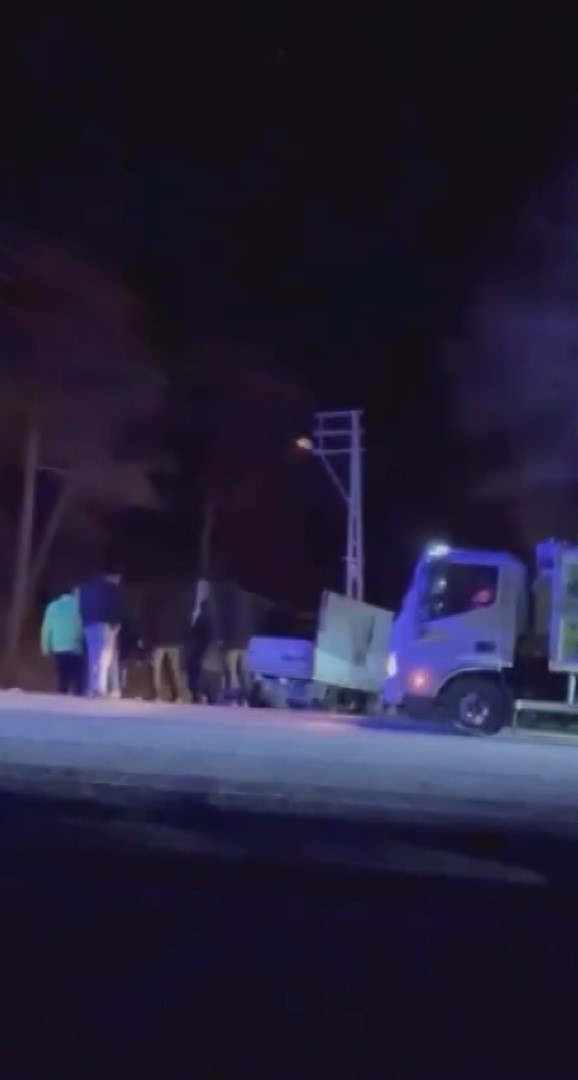 Yürek burkan kazada hamile kadını 5 ay önce evlendiği eşinden ölüm ayırdı
