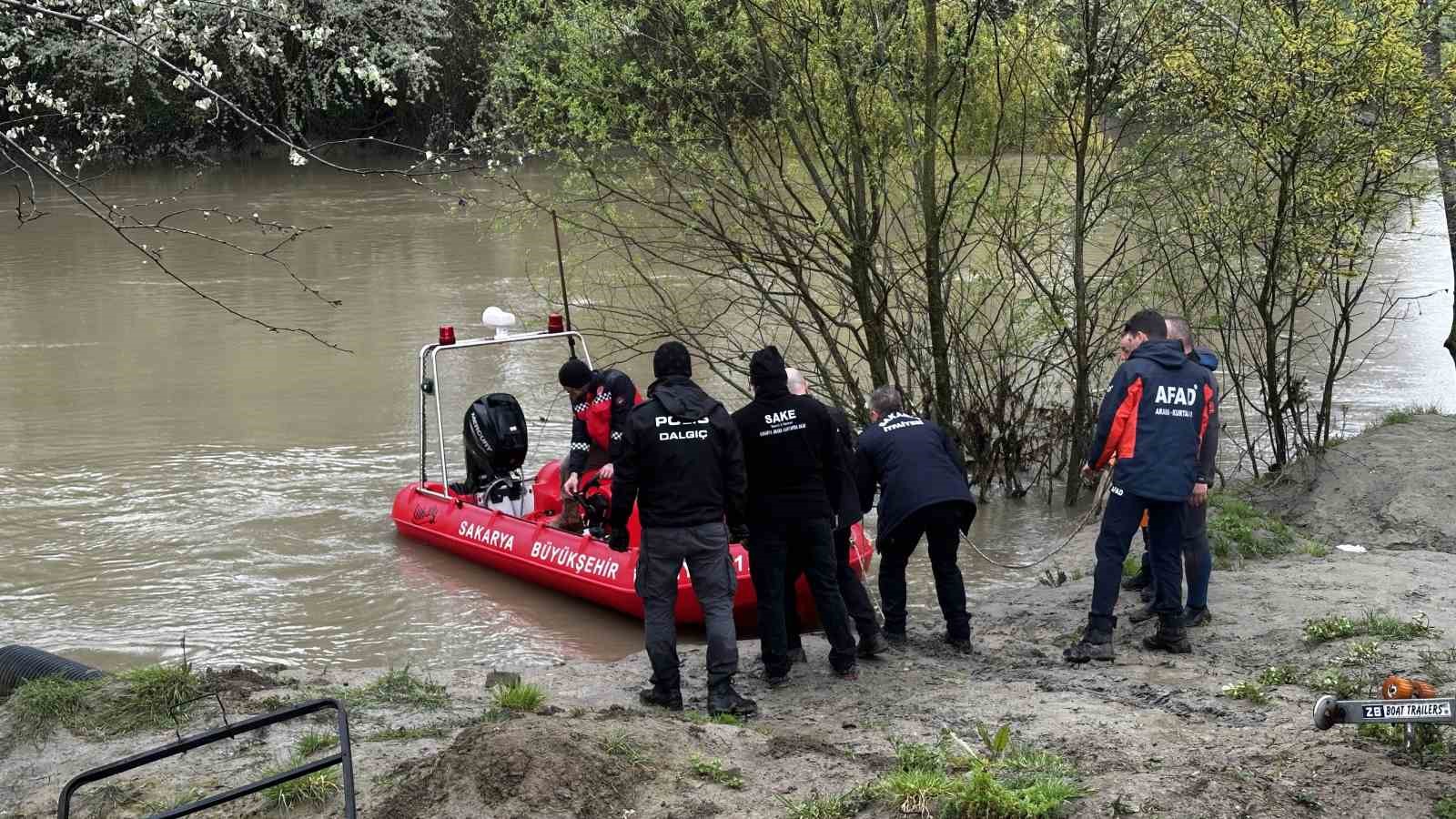 Yürek yakan olayı ağabeyi anlattı: "Kardeşim balığı almak istedi, ip kopunca nehre düştü ve gitti"
