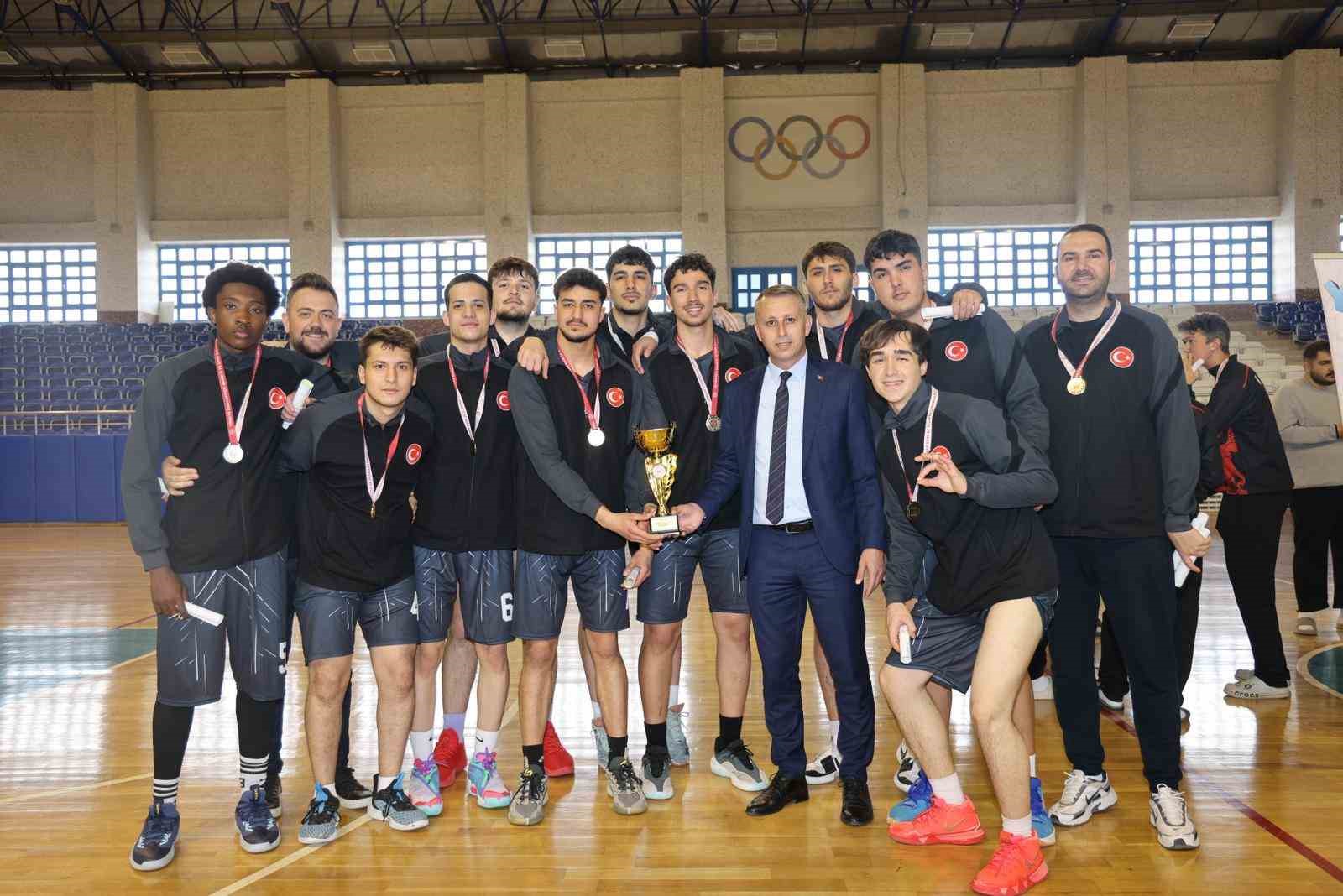 YURTLİG Basketbol İç Anadolu Bölge Müsabakaları tamamlandı
