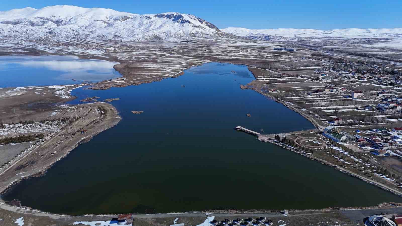 Yüzlerce balık telef olmuştu, o göl yeniden doldu
