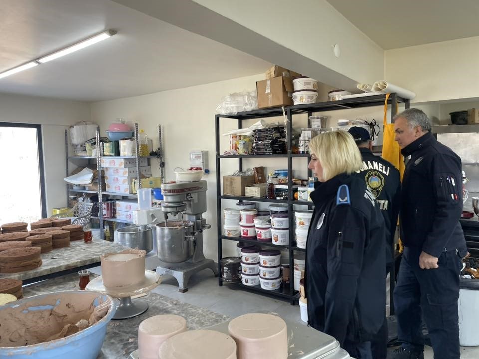 Zabıta ekiplerinden yılbaşı öncesi denetim
