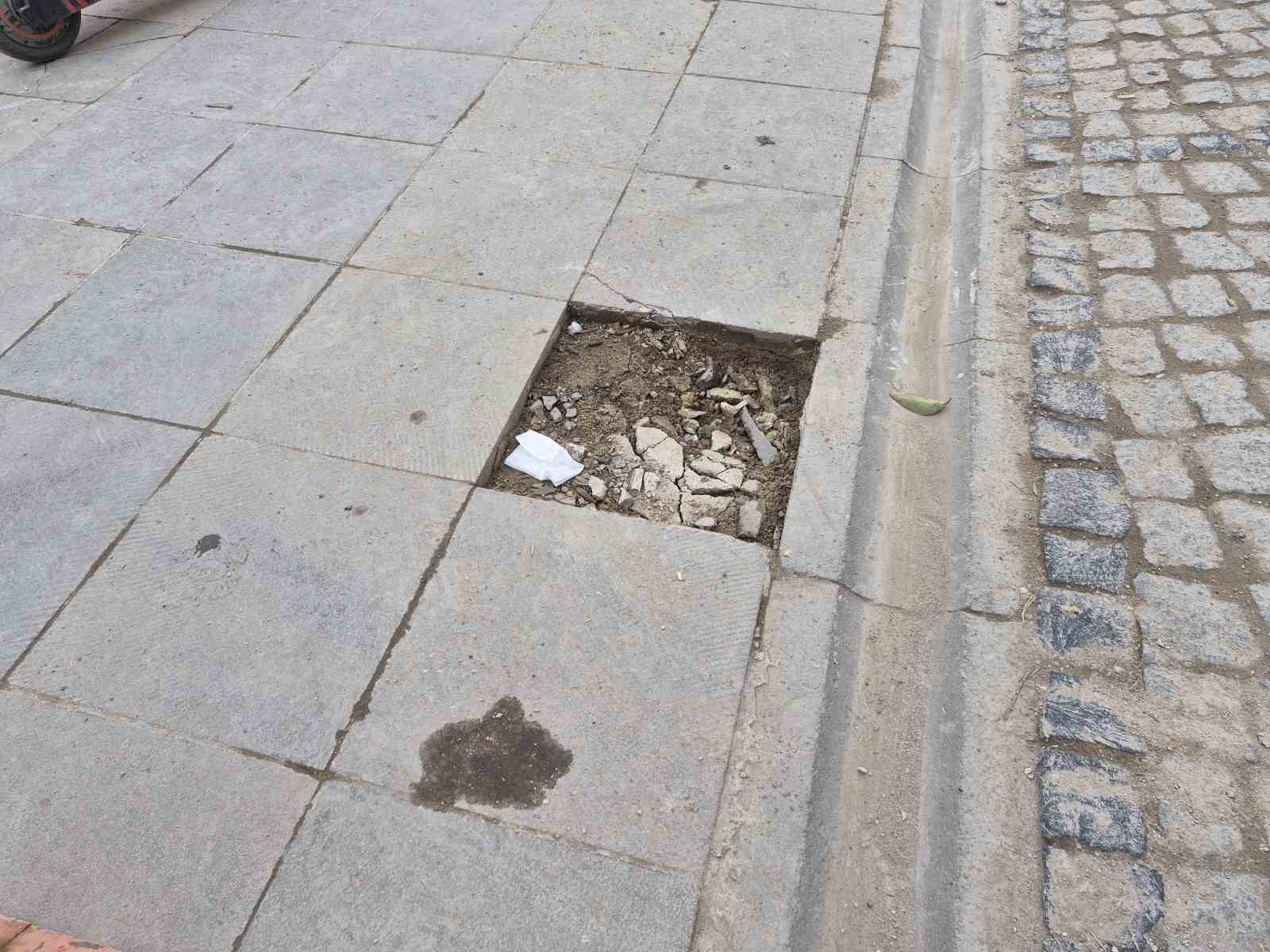 Zabıta ile vatandaş arasındaki hatalı park tartışması polis merkezinde bitti
